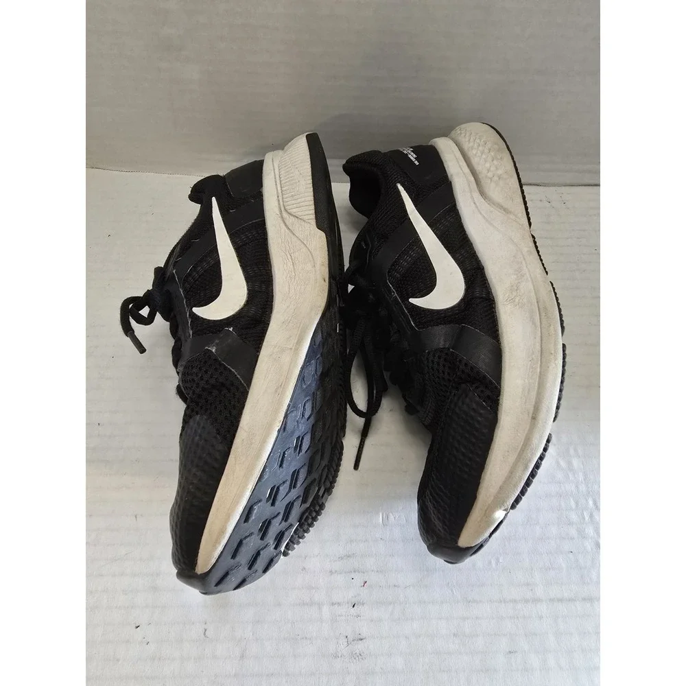 Nike run swift